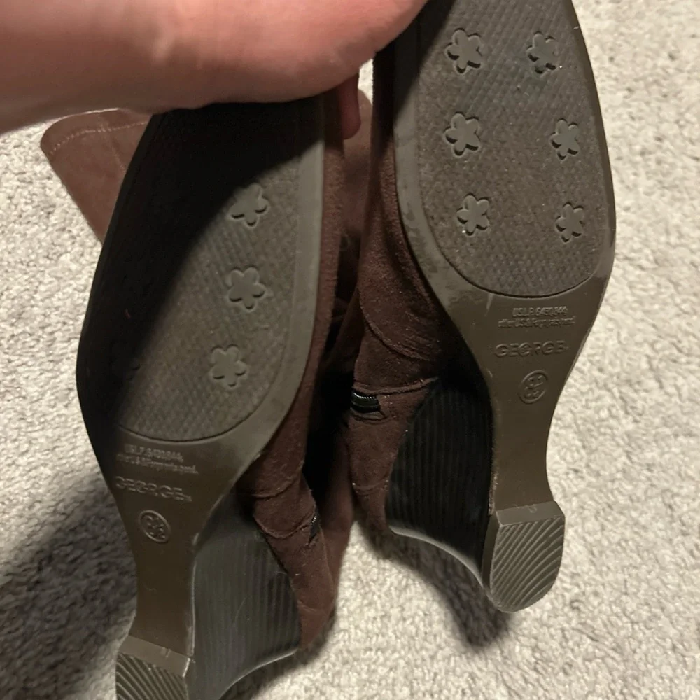 Brown Stretch Faux Suede Wedge Heel Zipper Boots 8